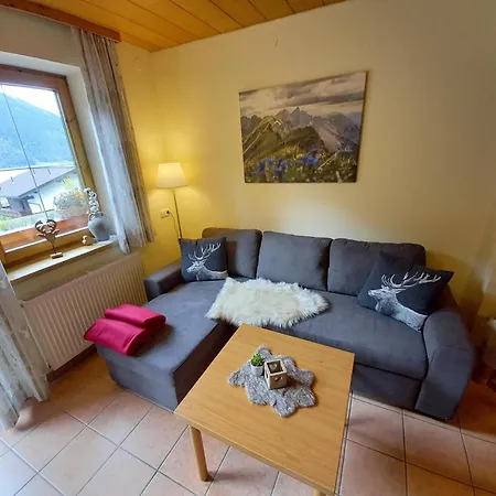 Lechner Apartment *