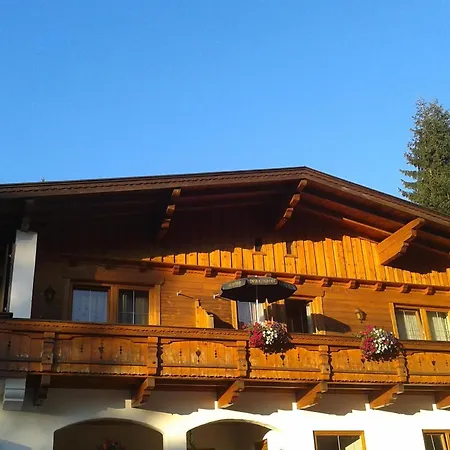Lechner Apartment