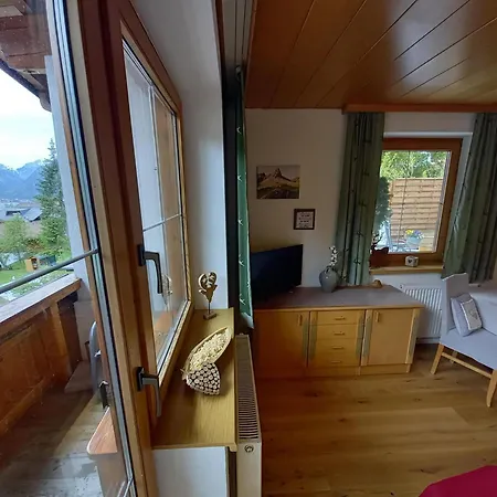 Lechner Apartment *